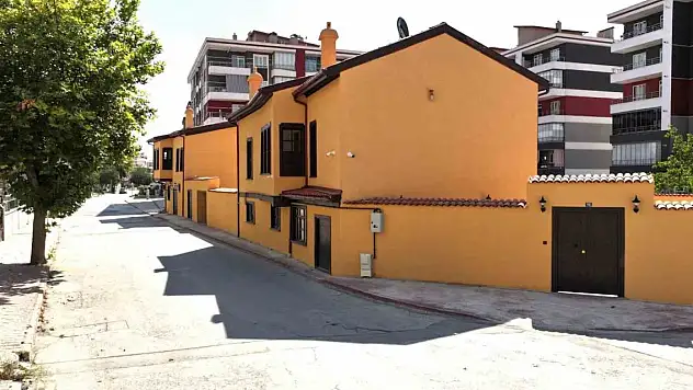 Konya'nın tarihi evleri geleceğe taşınıyor