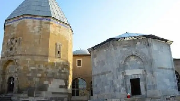 MEBKAM'dan türbe ziyaretleri