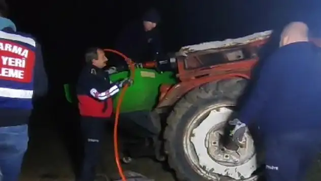 Edirne Uzunköprü'de traktör tarlaya uçtu: 1 ölü