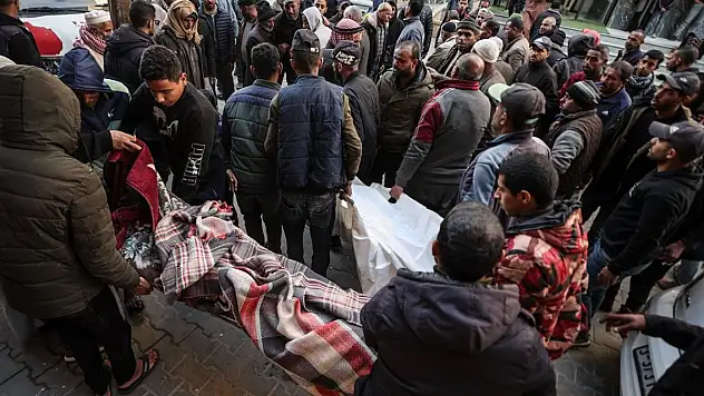 5 bin ölü ve kayıp var