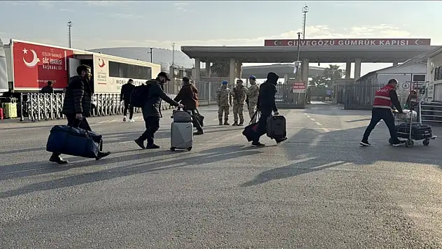 Suriyelilerin ülkelerine dönüşü sürüyor