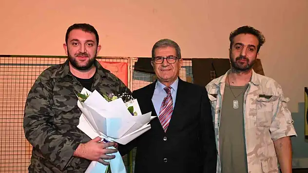 Merkezefendi Kent Tiyatrosu Konya'da sahne aldı