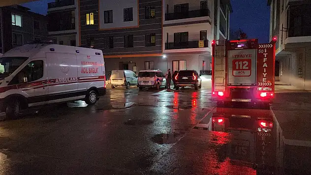 Montaj yaptıkları asansörle boşluğa düşen 3 işçi yaralandı