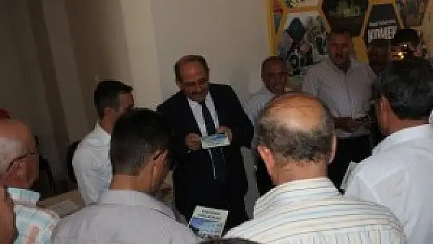 Başkan Yaka muhtarlar ile bir araya geldi