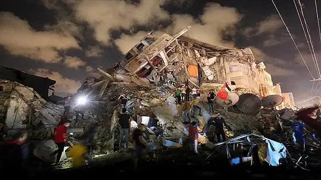 İsrail kabinesi Gazze'de ateşkes anlaşması için toplanıyor