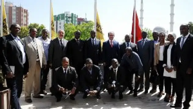 Ruandalı heyetten Konya Büyükşehir'e ziyaret