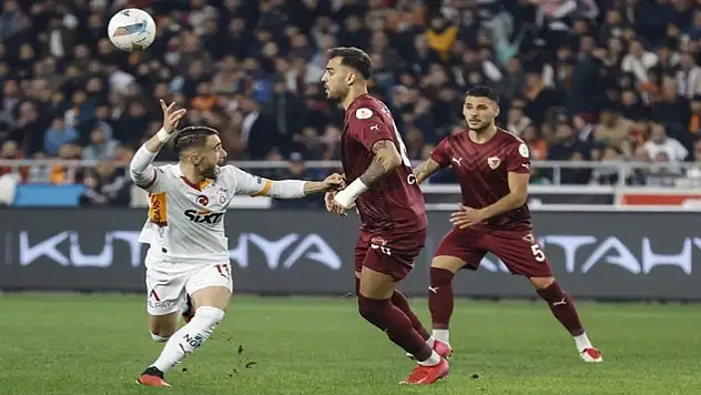 Galatasaray'a büyük şok! Süper Lig'in dibinden zirveye müdahale