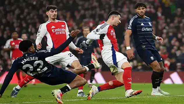 Arsenal skoru koruyamadı, 8 dakikada yıkıldı! Maçta 4 gol