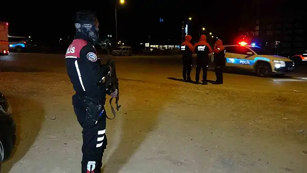 Adıyaman'da canlı bomba ihbarı ekipleri alarma geçirdi