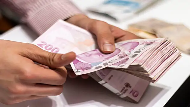 Emekliye 2.169 TL fark yatırılacak!