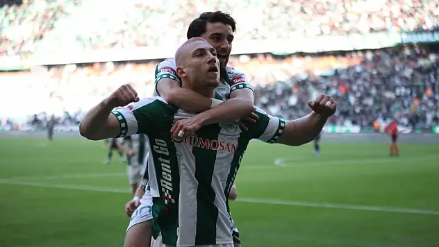 Blaz Kramer, Konyaspor taraftarından oy bekliyor!