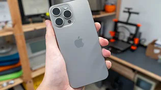 iPhone 16 ve iPhone 15 Pro Max'i Keşfedin: Özellikler ve Fiyat Rehberi