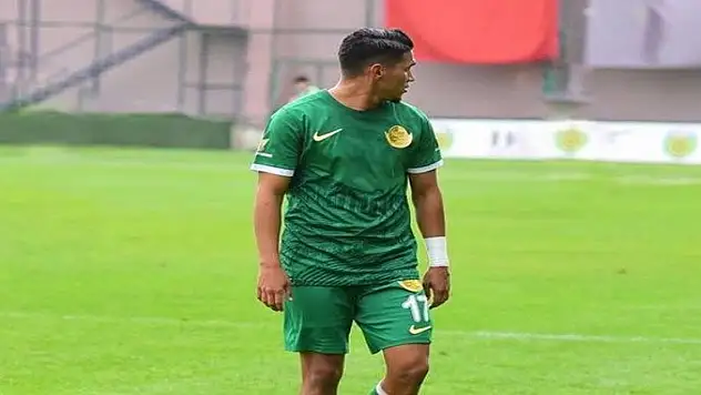 Konyaspor'un yeni transferi eski takımına böyle veda etti