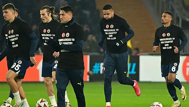 Fenerbahçe-Olimpik Lyon maçı ilk 11'leri açıklandı