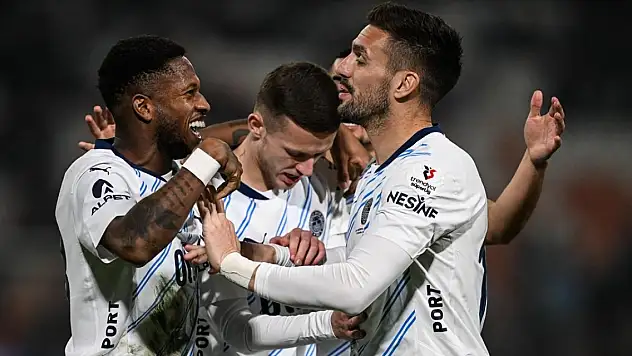 Fenerbahçe ile Göztepe 58. randevuda