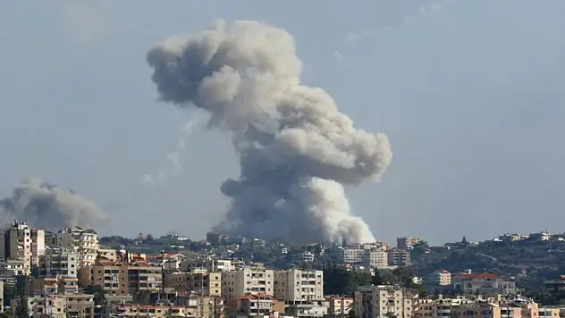 Sivillere ateş açıldı! 3 ölü, 31 yaralı