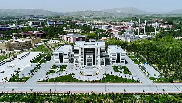Konya'daki üniversitesi 56 memur alacak