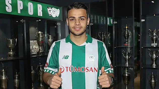 Konyaspor yeni transferini açıkladı!