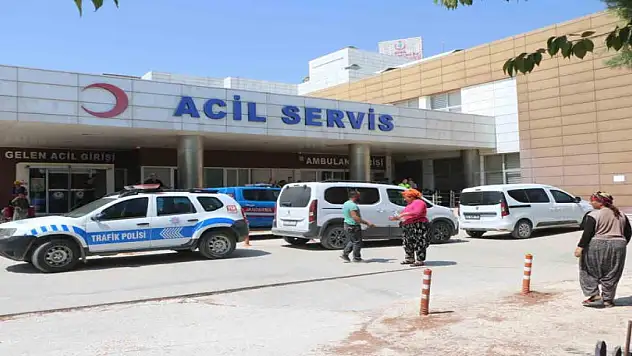 Denizli'de bıçaklı kavgada bir kişi öldü
