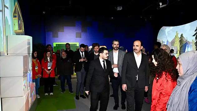 Başkan Altay, çocuklarla buluştu