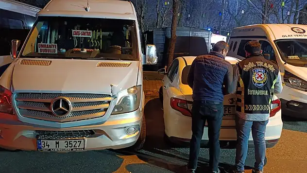 'Stres yüzünden doğuracağım' diyerek indi