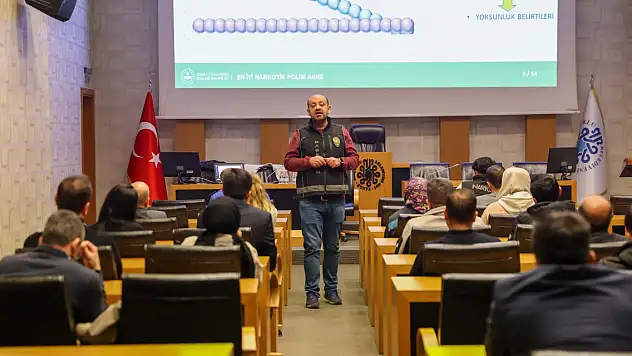 Konya'da belediye personeline siber ve narkotik suçlar farkındalık eğitimi