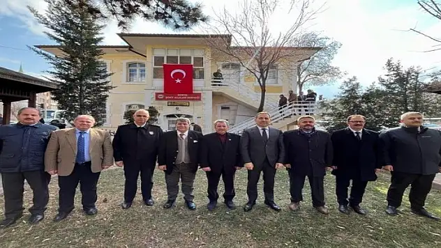 Konya'da şehitler için hatim okudu