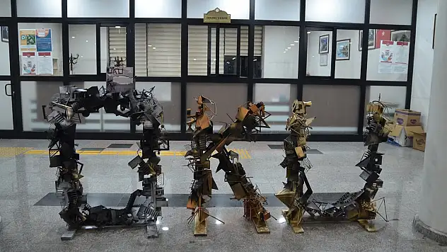 Konya'da 'Artık mekan, Sanat, Zaman' sergisi düzenlendi