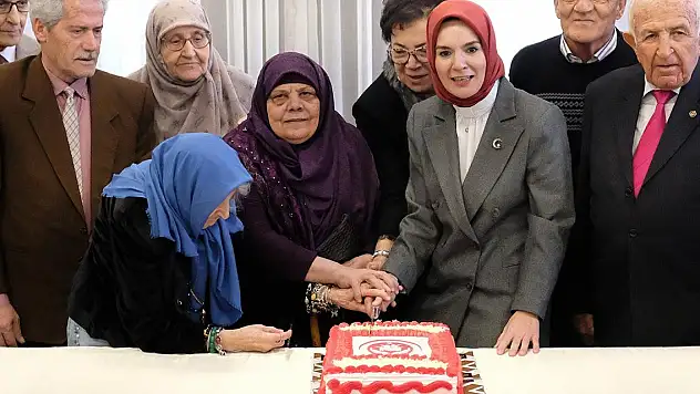 Bakan Göktaş, Konya'da yeni huzurevinin açılışını yaptı