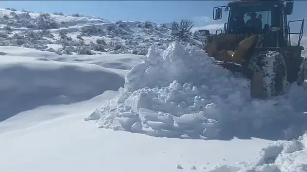 28 yerleşim yerinin yolu kapandı