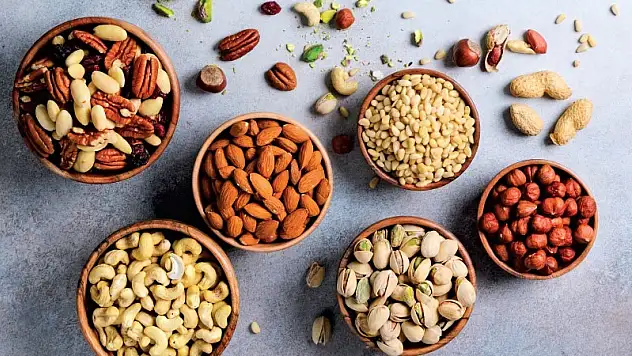 Kuru Meyve Nasıl Tüketilmelidir?