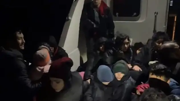 Son Dakika! Ege Denizi'nde bot battı! 6 düzensiz göçmen hayatını kaybetti