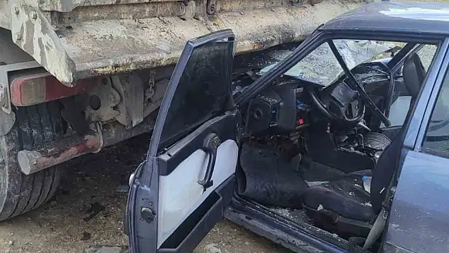 Afyonkarahisar-Konya karayolunda kaza: 1 ölü, 2 yaralı