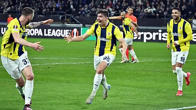 Fenerbahçe, UEFA Avrupa Liginde son 16'ya yükseldi