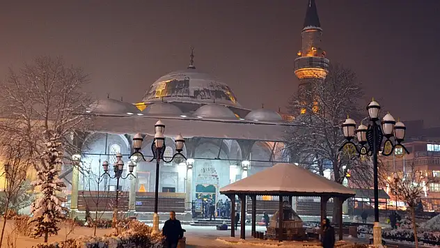 Türkiye'nin en soğuk ilçesi... -32,6 ile dondu