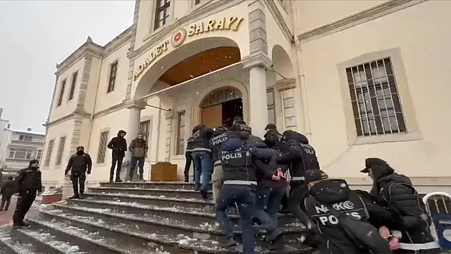 Uyuşturucu imal ve ticareti yapan organize suç örgütüne geçit yok! Tutuklandılar