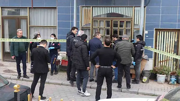 Evine dönerken yoruldu... Soluklanmak için oturduğu koltukta hayatını kaybetti