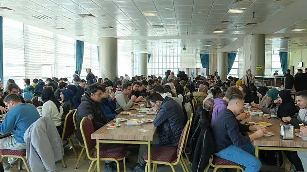 Konya Gençlik Meclisi öğrencilerle buluştu