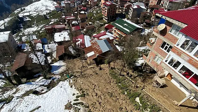Heyelandan tahliye edilen ev sayısı 16'ya çıktı