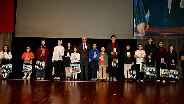 Konya'da 'İstiklal Marşı'nın Kabulü ve Mehmet Akif Ersoy'u Anma Günü' kutlandı