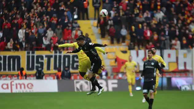 Konyaspor'un rakibi fikstürü beğenmedi!