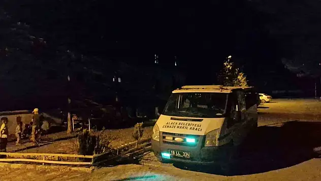 Genç öğretmen kansere yenik düştü