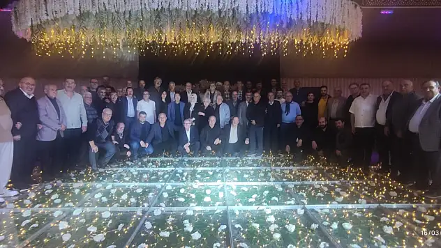 Müzik sanatçıları iftarda buluştu