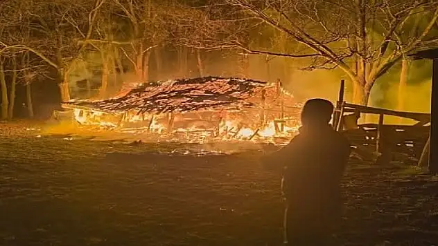 Konya'da iki farklı mahallede yangın...