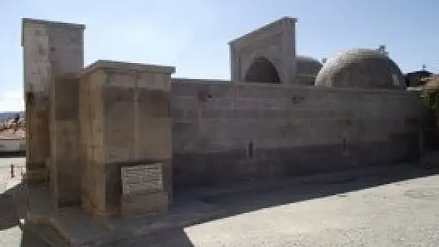 644 yıllık  İsmail Ağa Medrese kiraya verildi