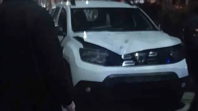 Otomobilin çarptığı kişi hayatını kaybetti