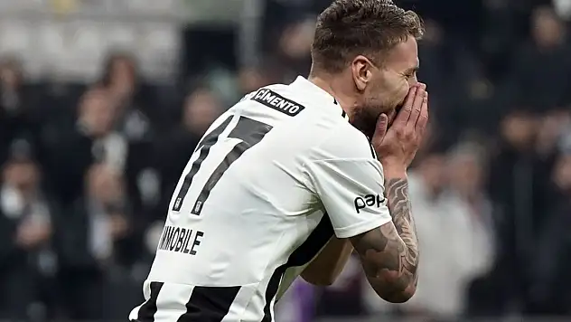 Beşiktaş'ta, Galatasaray derbisi öncesi 'golcü' sıkıntısı