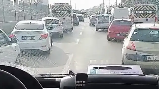 Sürücülerin fermuar sistemi büyük alkış aldı