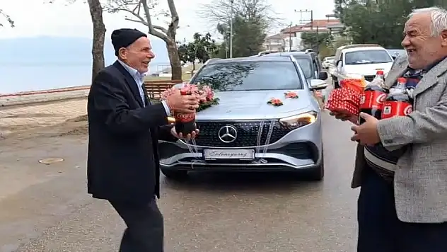 Ketçaplı mayonezli yumurtalı damat