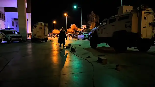 Havaya ateş edenleri uyardı çıkan tartışmada öldürüldü